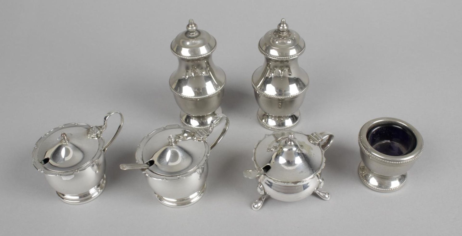 A cased set of six 1930's silver teaspoons, - Bild 7 aus 8