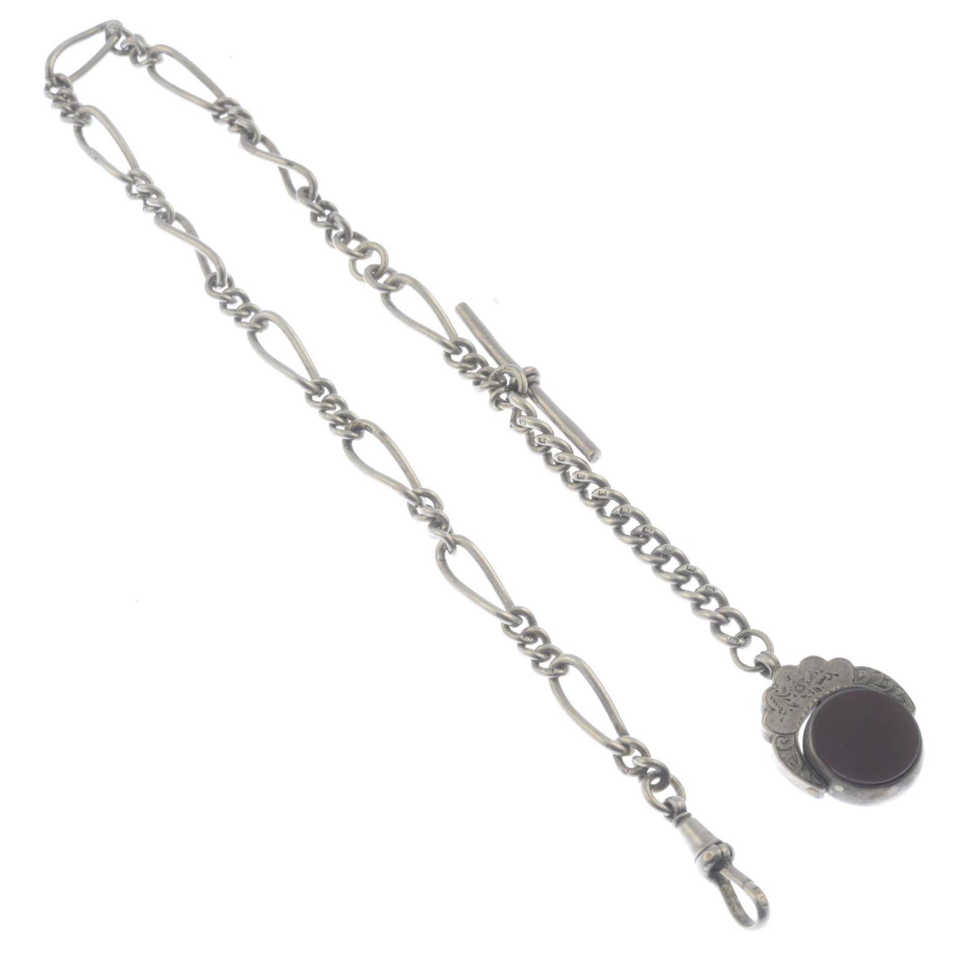 An early 20th century silver Albert chain and an Edwardian silver bloodstone and agate - Bild 2 aus 2