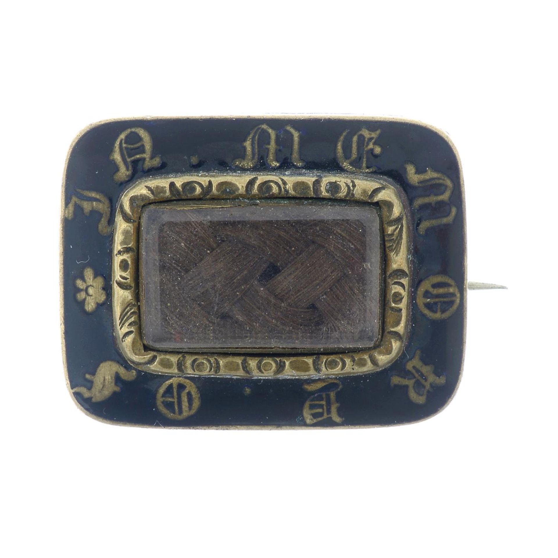 A Georgian enamel memorial brooch.