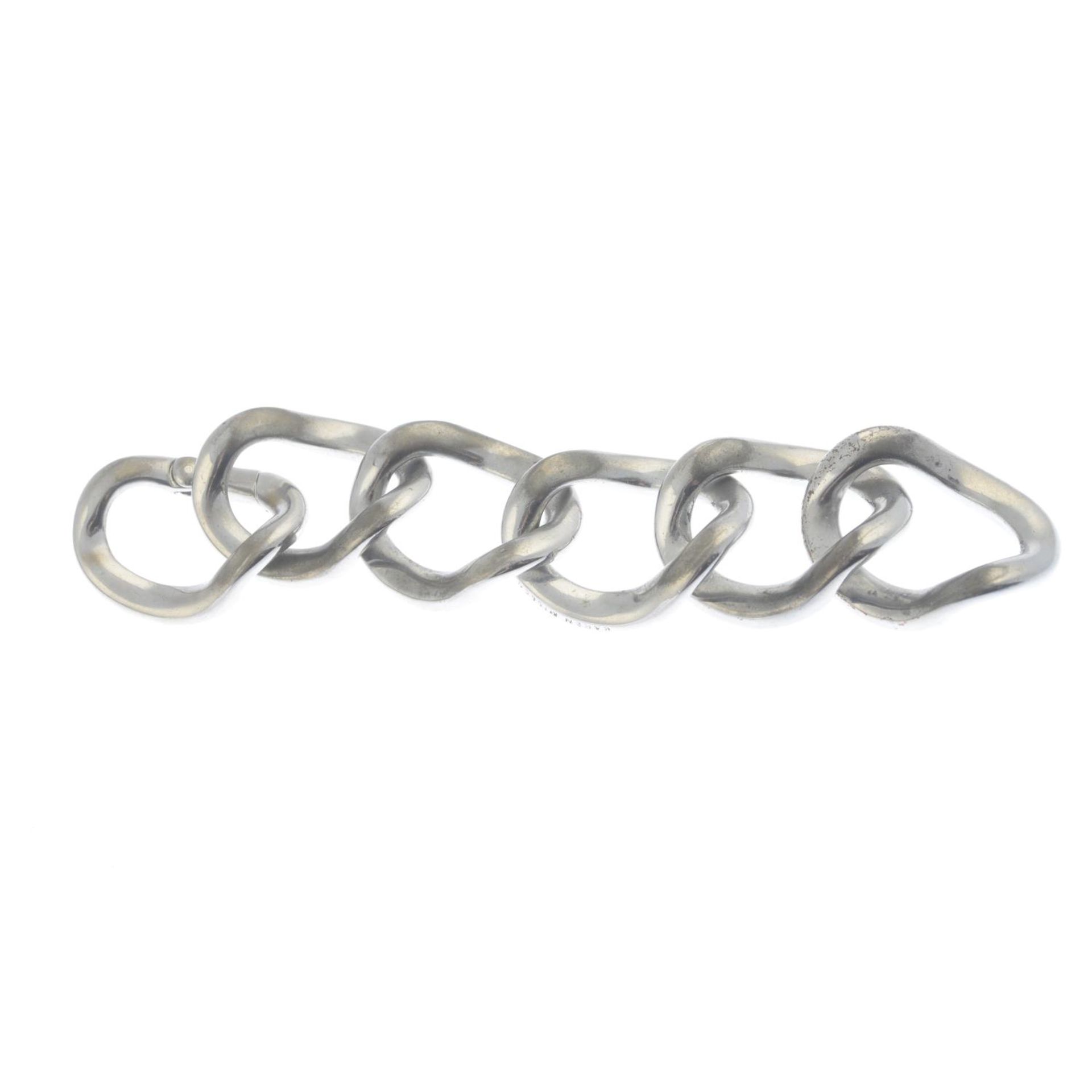 A chain link bracelet, by Karen Millen. - Bild 2 aus 2