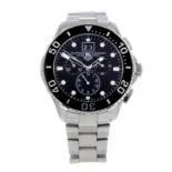 TAG HEUER - a gentleman's Aquaracer chronograph bracelet watch.