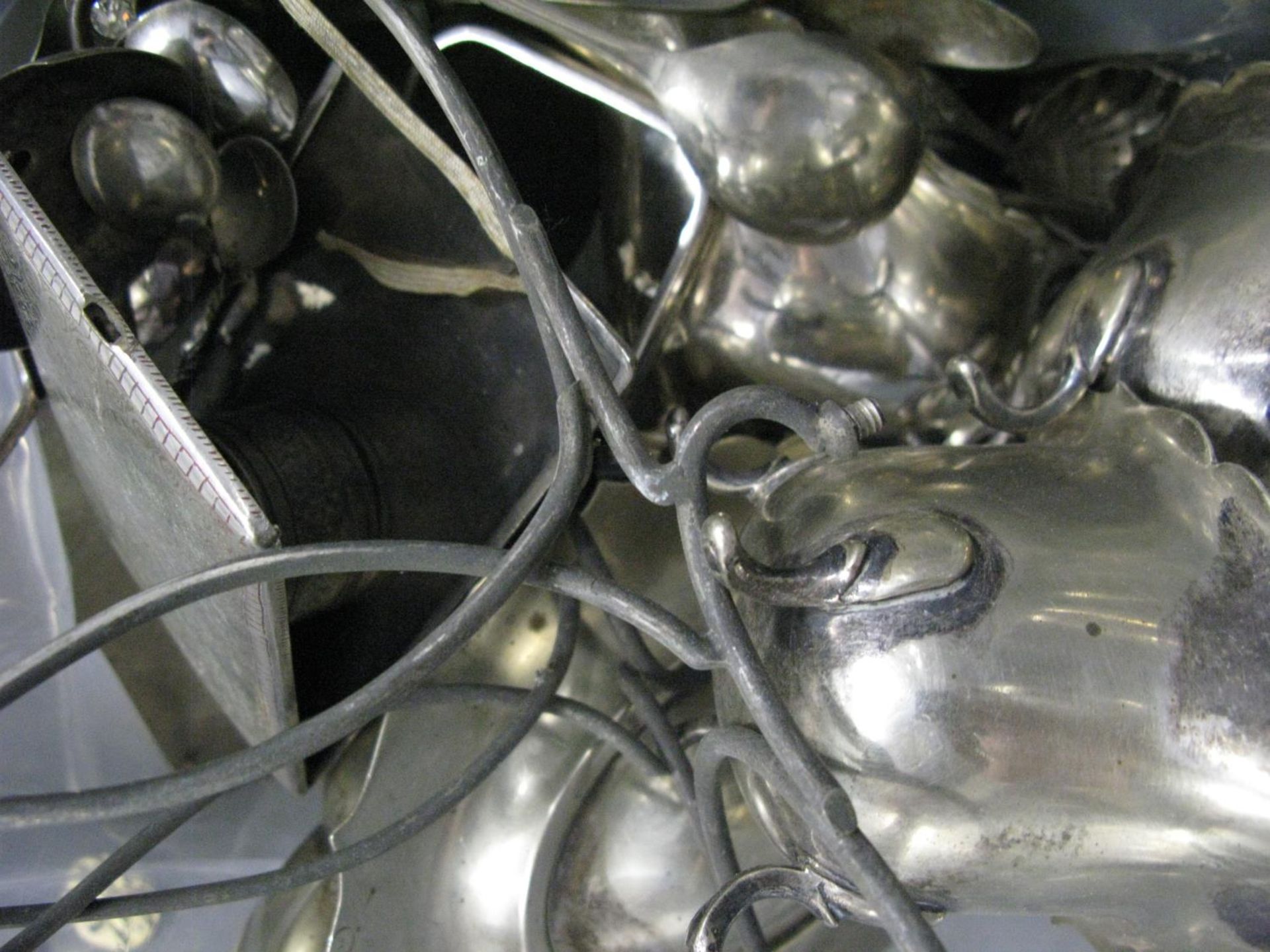 A large quantity of plated dinnerware and assorted items. - Image 3 of 3