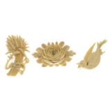 A selection of antique ivory jewellery, to include three necklaces, a pendant and six brooches.