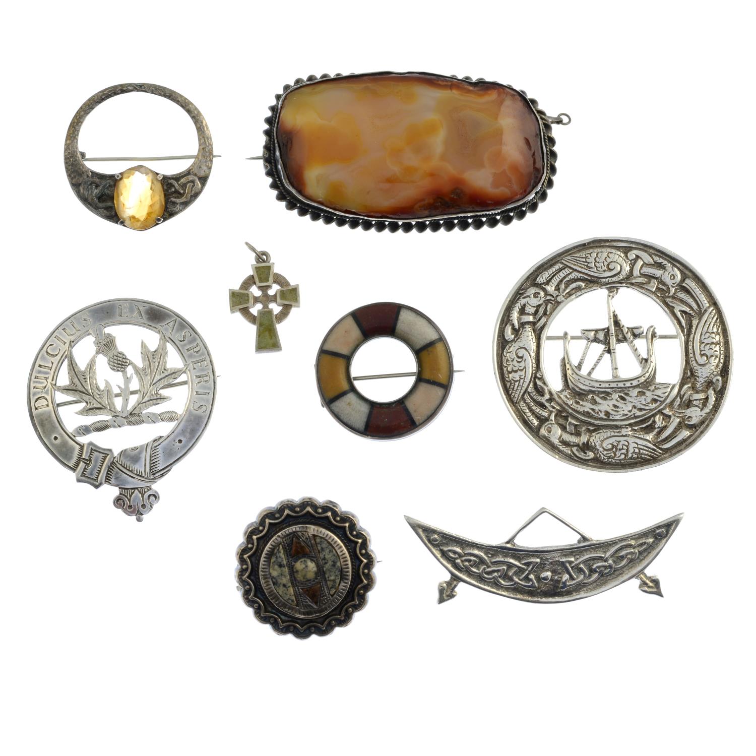 A selection of mainly Scottish jewellery. - Image 2 of 2