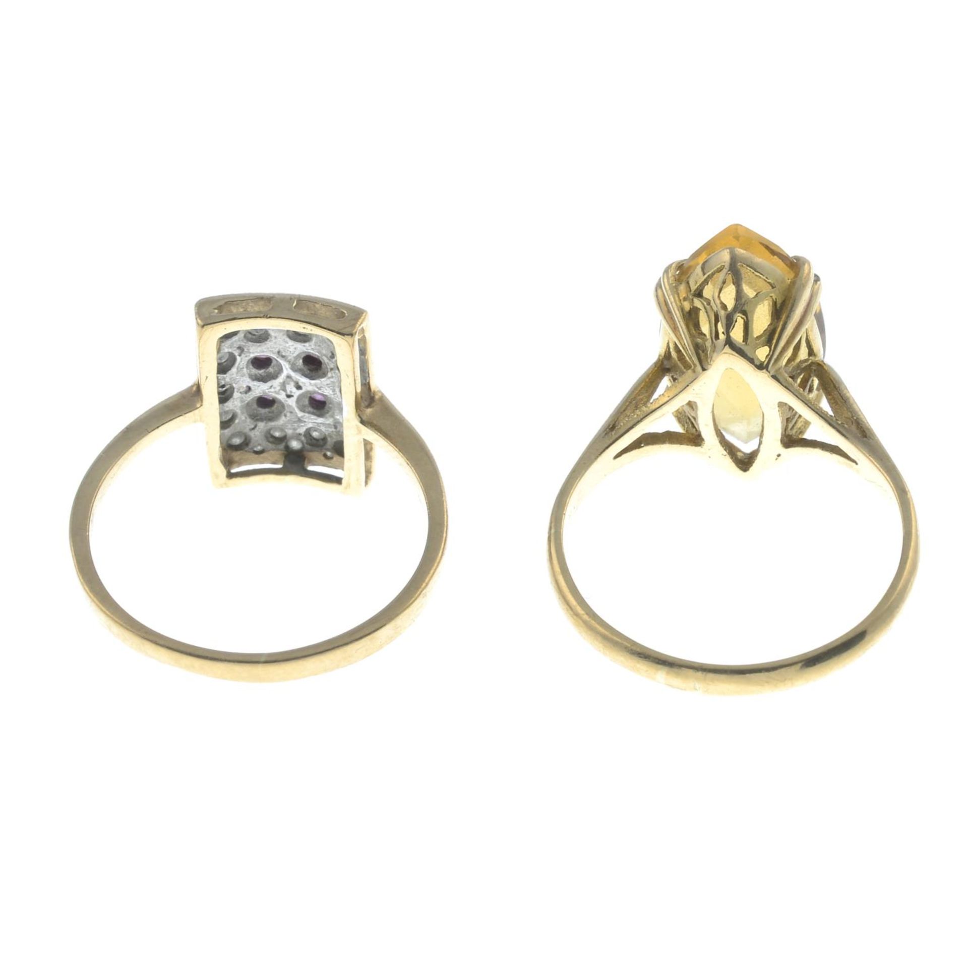 9ct gold ruby and diamond dress ring, - Bild 2 aus 2
