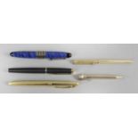 An Eversharp propelling pencil in gold plated case,