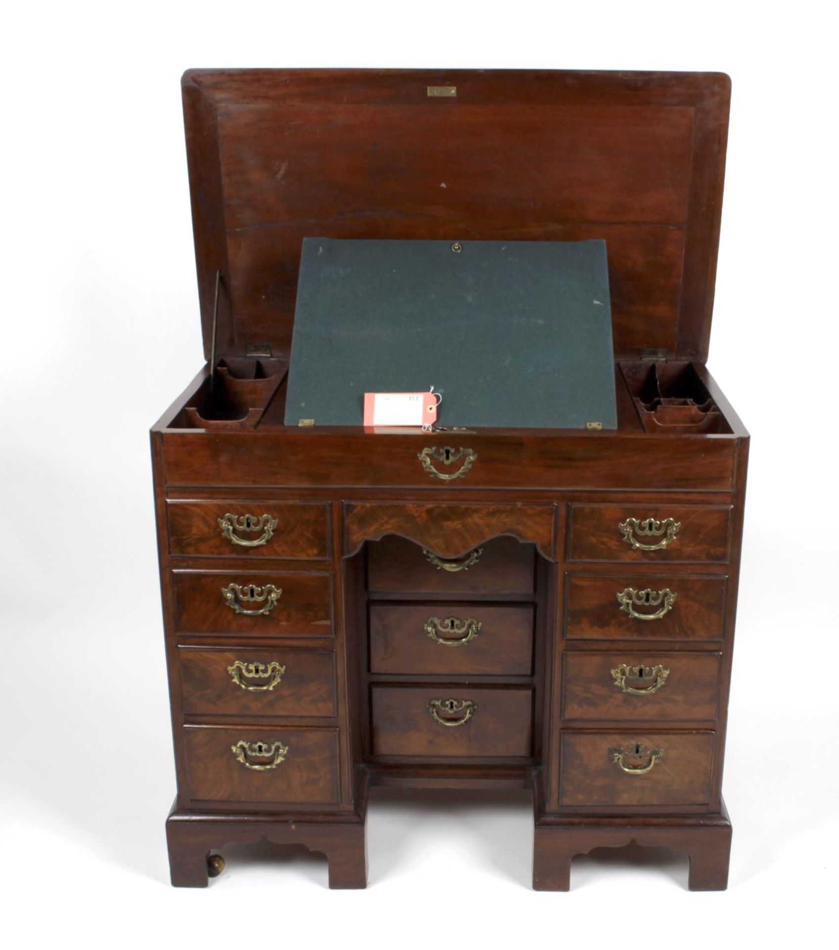 A George III mahogany kneehole desk or dressing table, - Bild 2 aus 3
