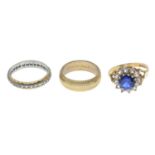 9ct gold blue and colourless paste cluster ring,