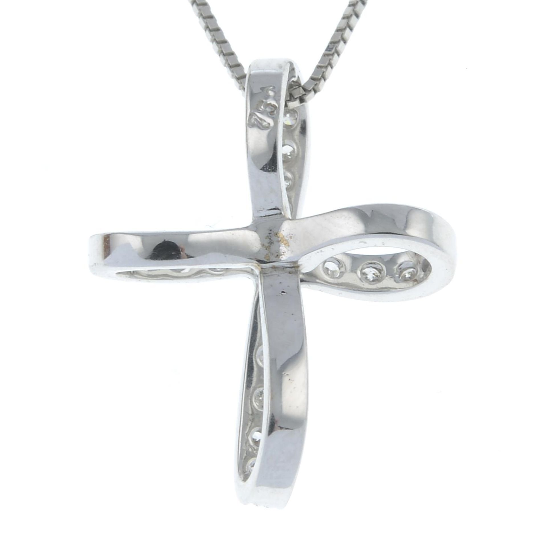A diamond cross pendant, with chain.Stamped 750. - Bild 2 aus 2