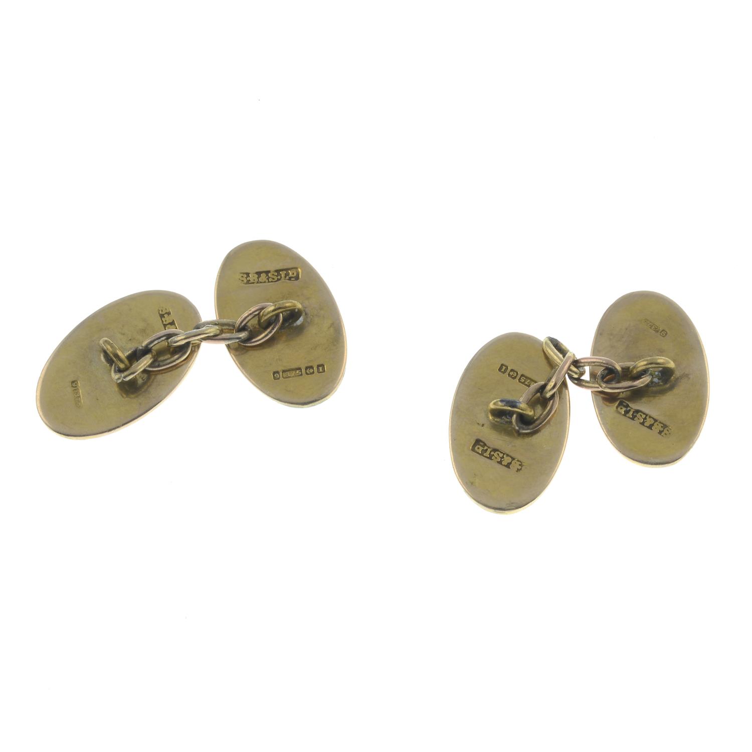 A pair of 9ct gold cufflinks, - Image 2 of 3