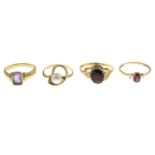9ct gold garnet single-stone ring, hallmarks for 9ct gold, ring size O, 2.1gms.