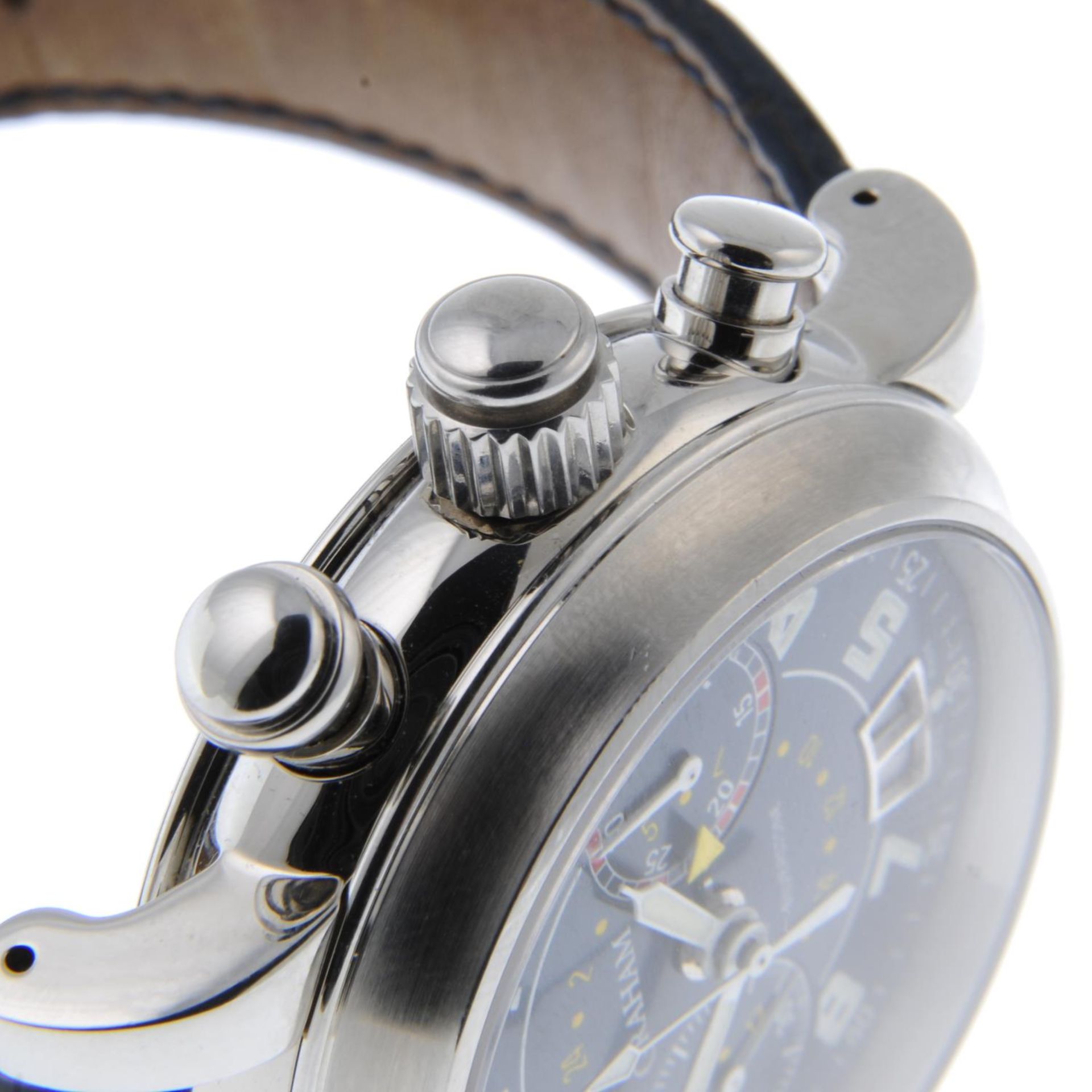 GRAHAM - a gentleman's Silverstone GMT chronograph wrist watch. - Bild 4 aus 4
