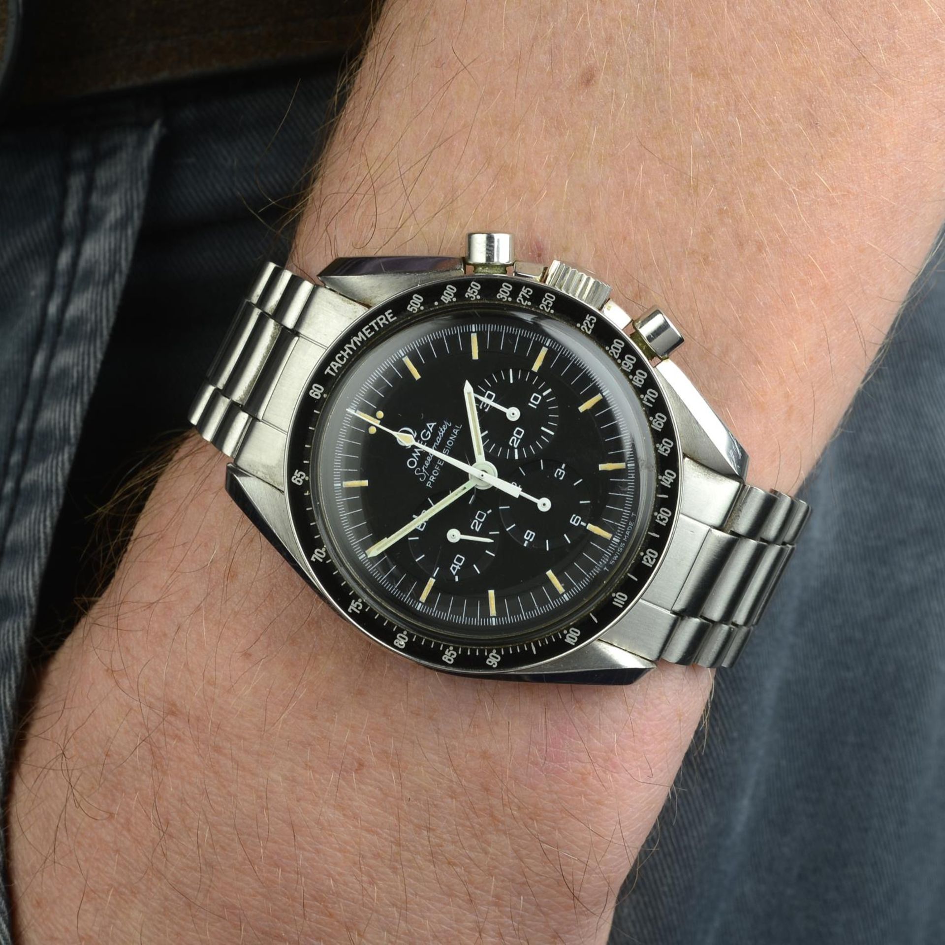 OMEGA - a gentleman's Speedmaster Professional chronograph bracelet watch. - Bild 3 aus 5