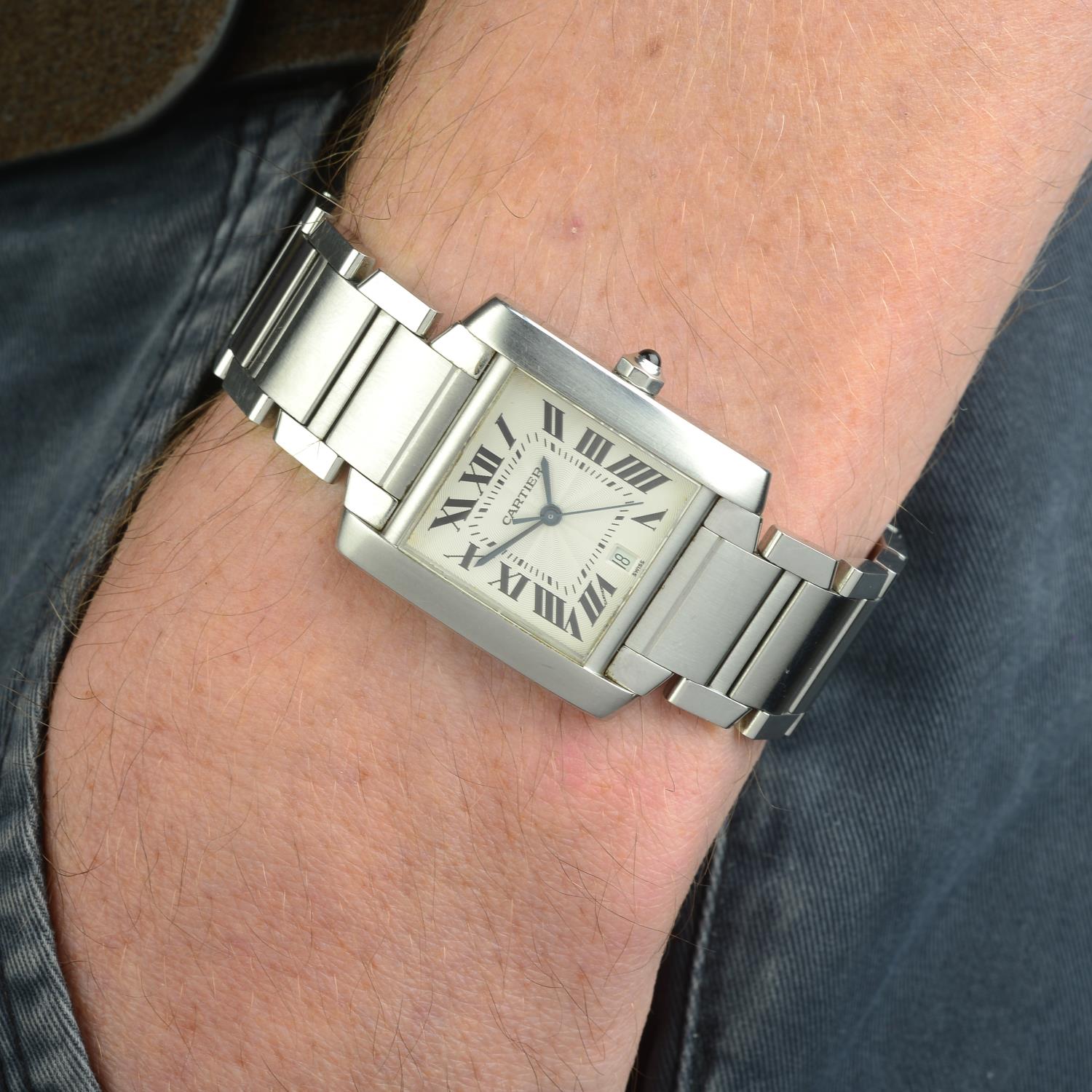 CARTIER - a mid-size Tank Francaise bracelet watch. - Image 3 of 5