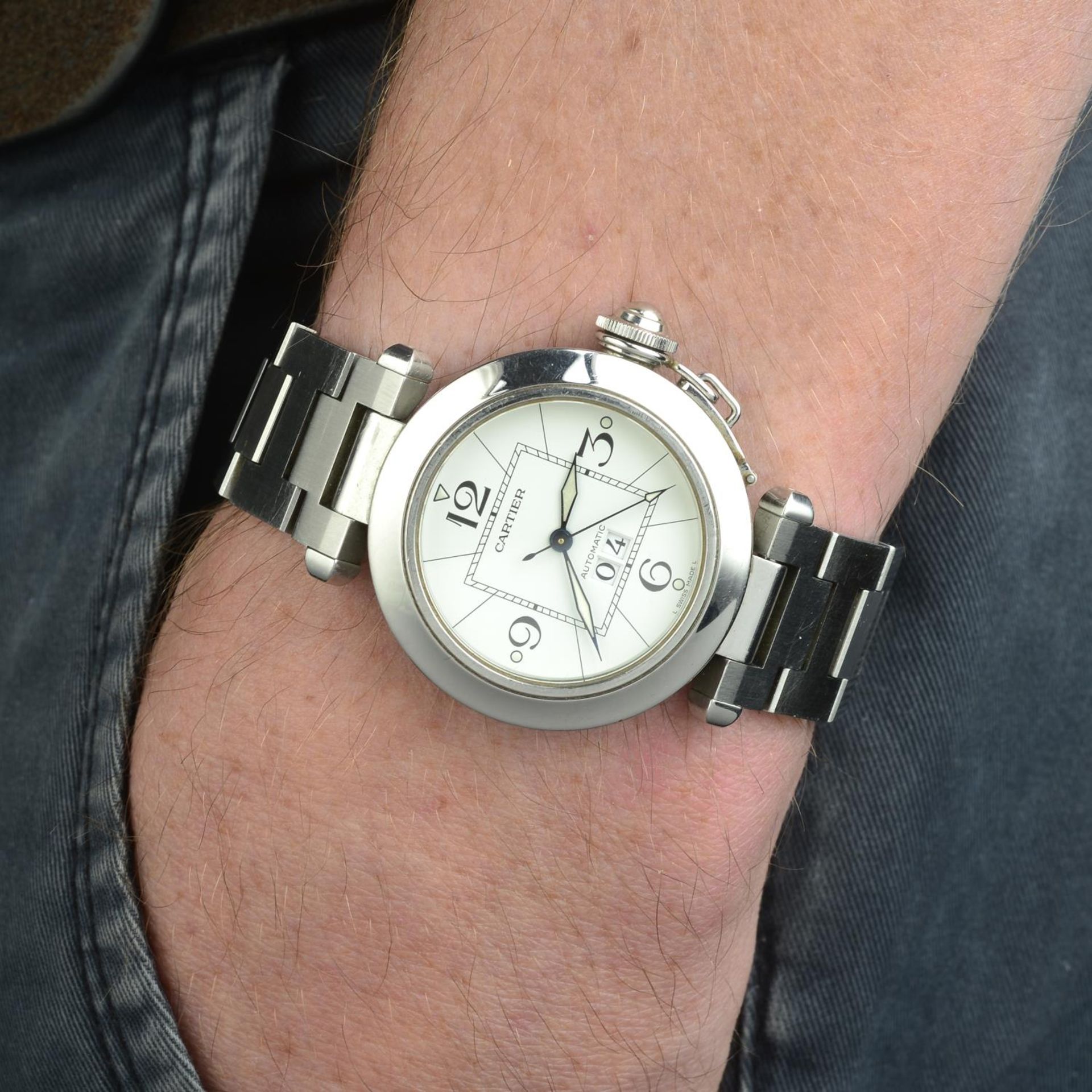 CARTIER - a mid-size Pasha bracelet watch. - Bild 3 aus 5