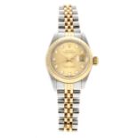 ROLEX - a lady's Oyster Perpetual Datejust bracelet watch.