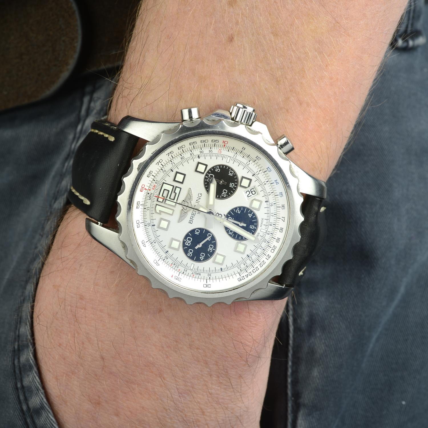 BREITLING - a gentleman's Chronospace wrist watch. - Image 3 of 5