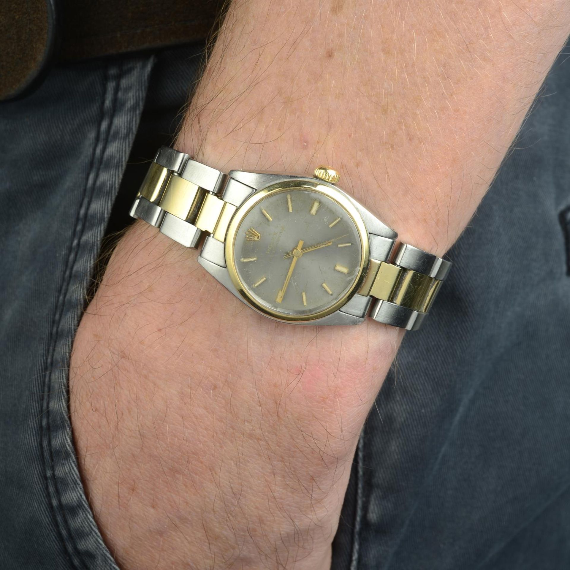ROLEX - a mid-size Oyster Perpetual bracelet watch. - Bild 3 aus 5
