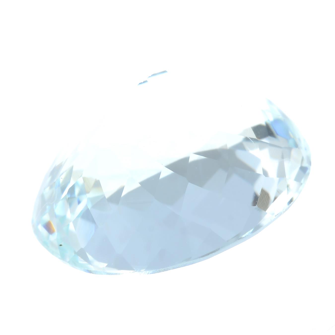 An oval-shape aquamarine. - Image 2 of 2