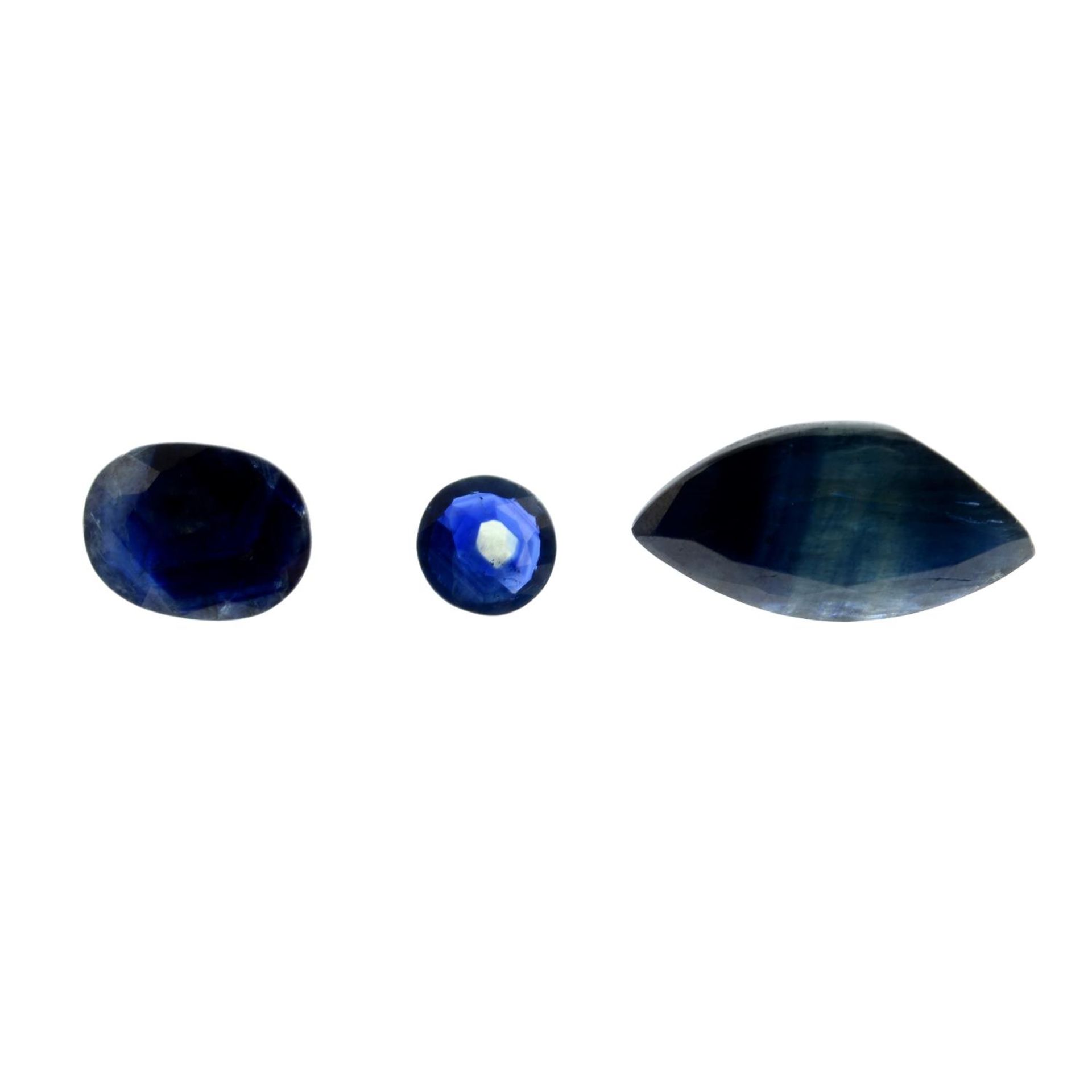 A small selection of vari-shape sapphires Estimated total weight 74.17cts.
