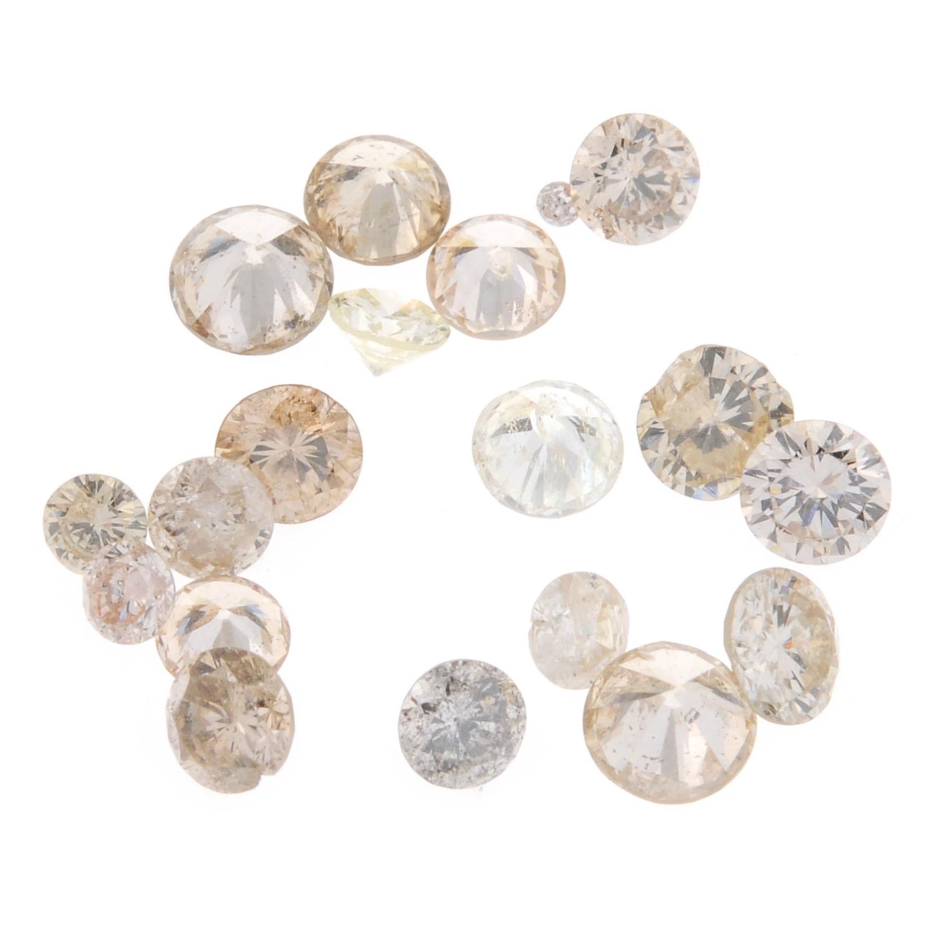 A small selection of round brilliant-cut melee diamonds and 'yellow' melee diamonds.