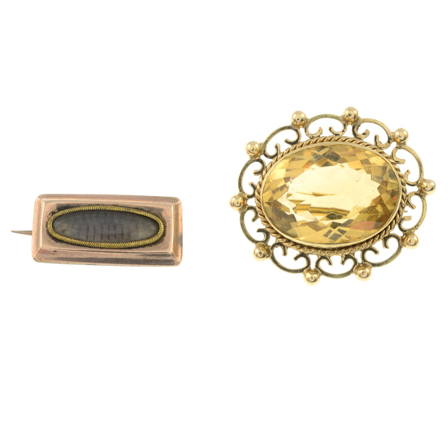 Late Georgian gold mourning brooch,