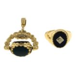 9ct gold onyx, carnelian and bloodstone swivel fob, hallmarks for 9ct gold, length 3.3cms, 7gms.