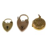 Edwardian 9ct gold engraved locket,