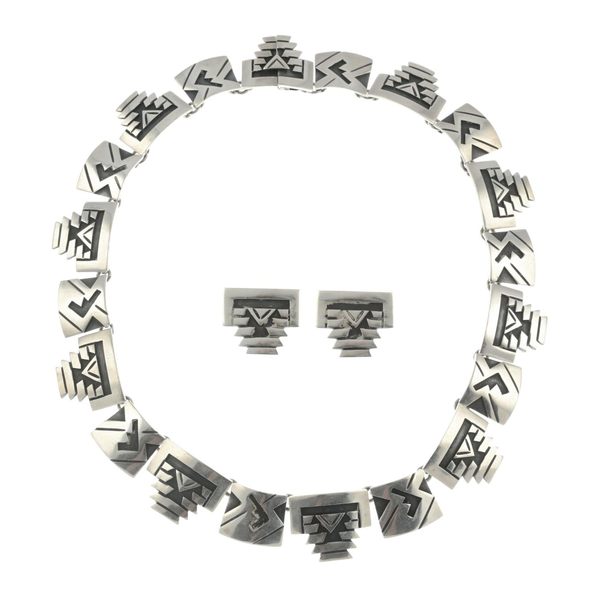 A Mexico silver necklace and matching earrings.Stamped 925.Length of necklace 42cms. - Image 2 of 3