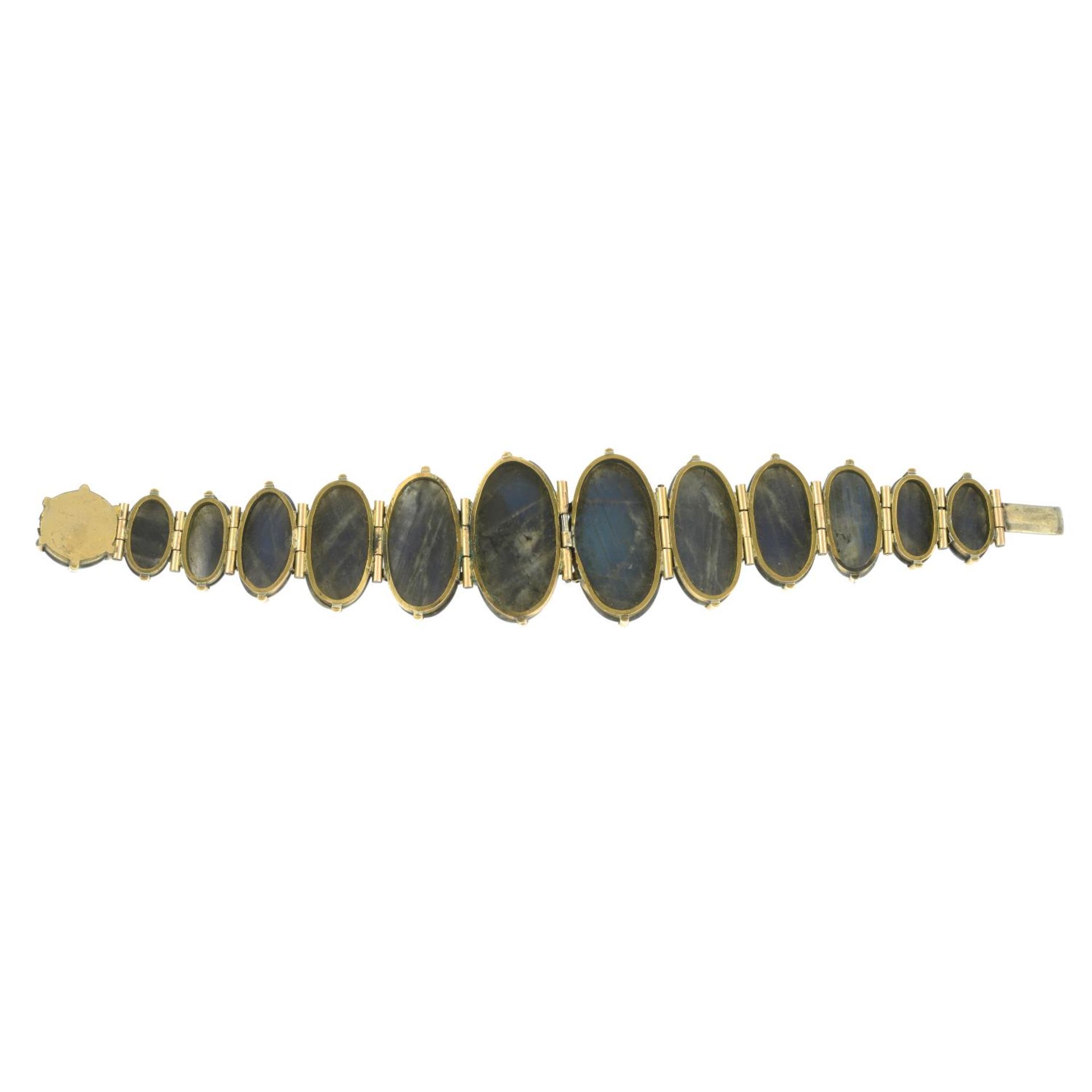 A graduated labradorite bracelet.Length 17cms. - Image 3 of 3