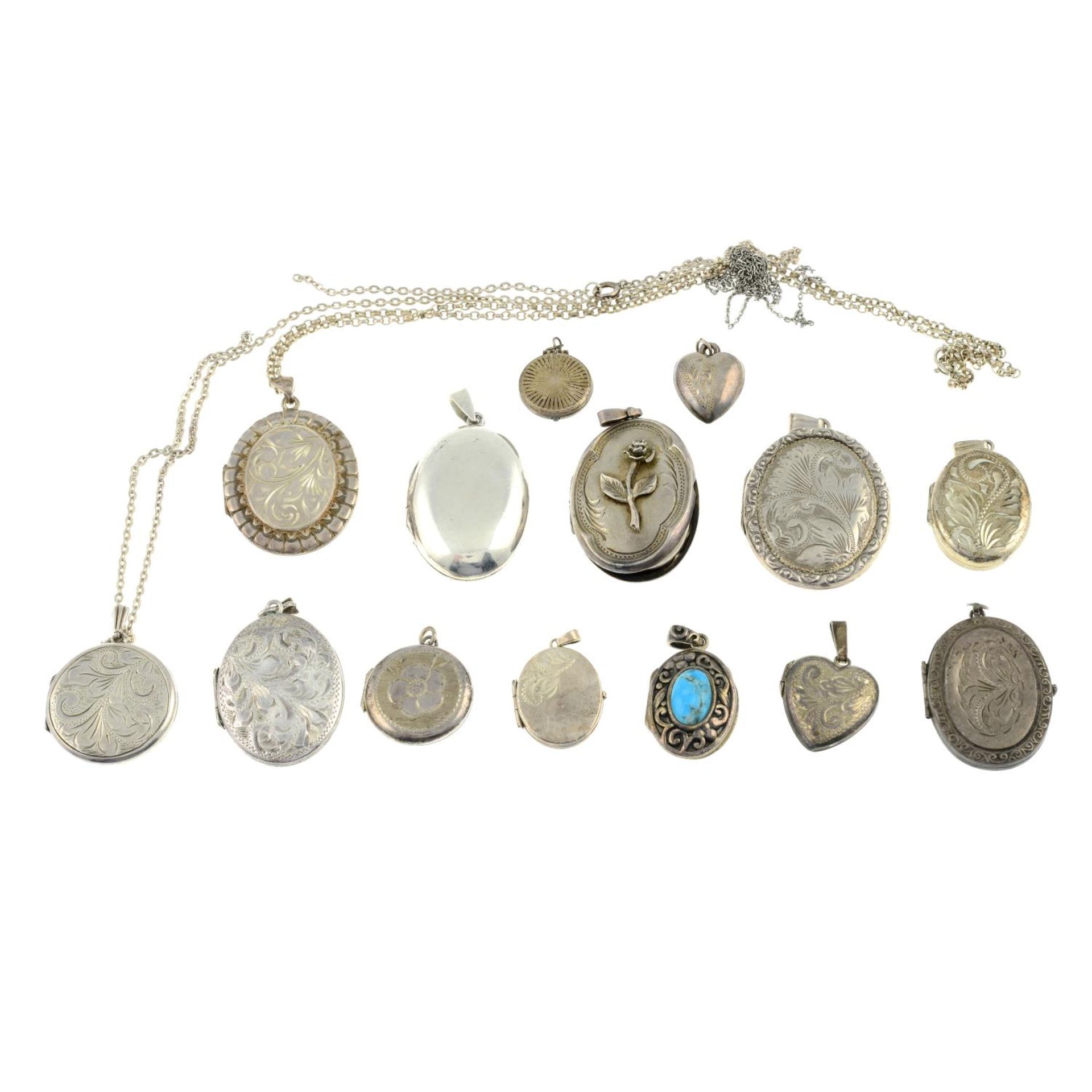 A selection of lockets. - Bild 2 aus 2