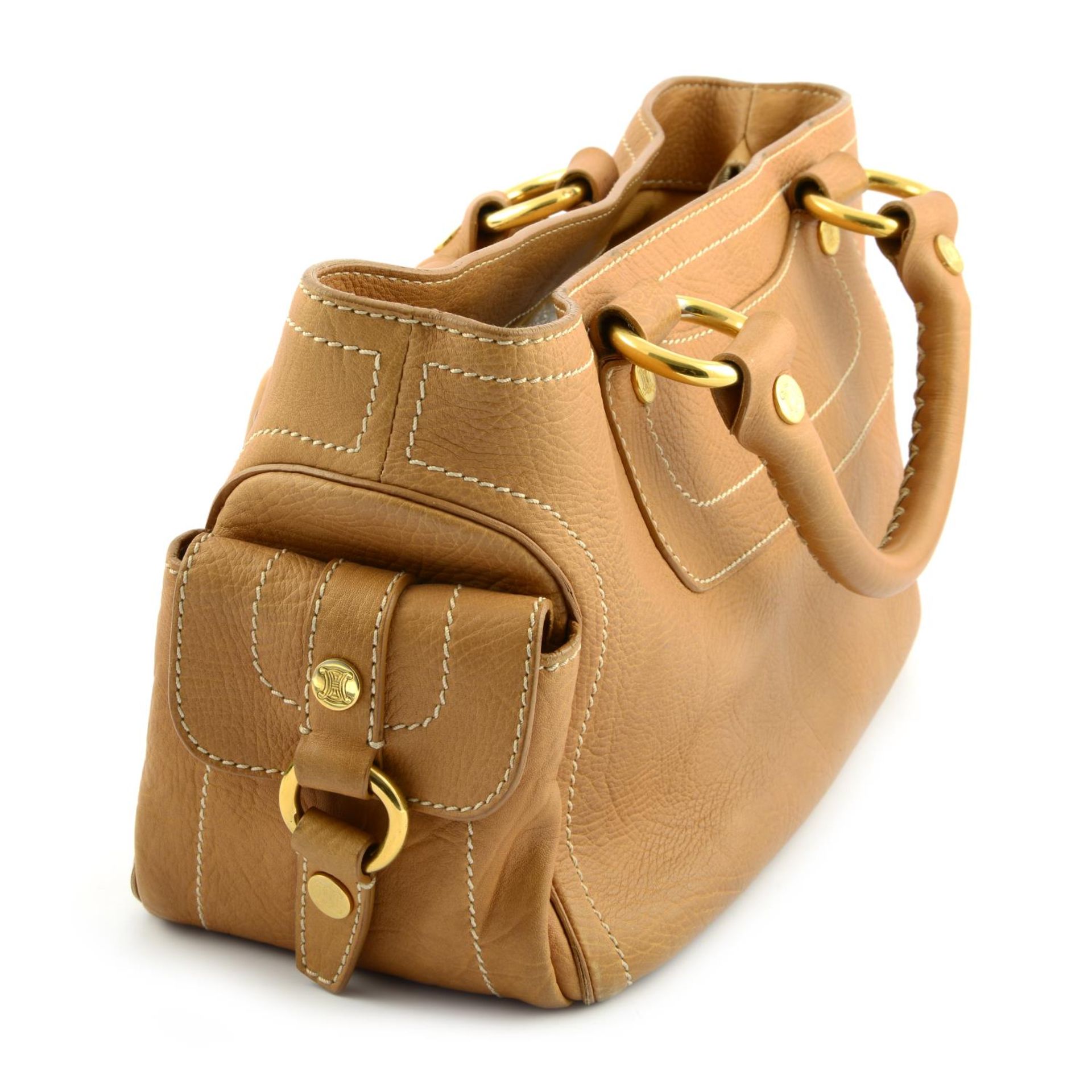 CÉLINE - a caramel Boogie Front Pocket handbag. - Bild 3 aus 6