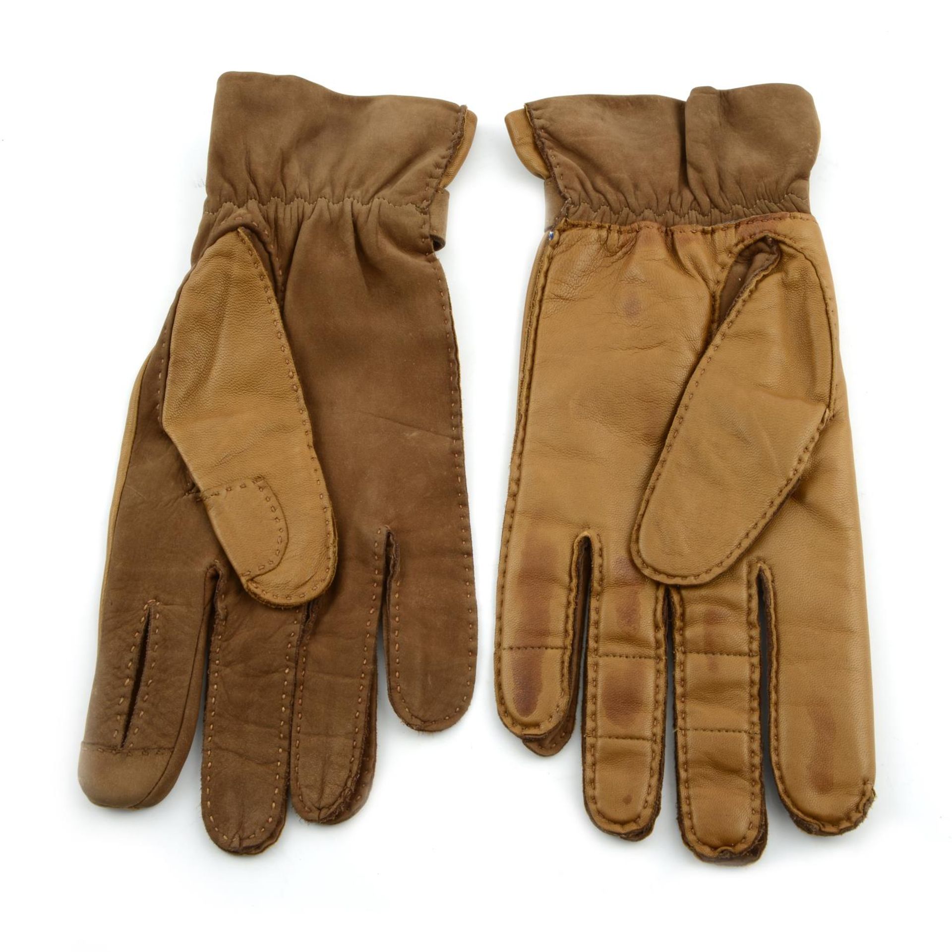 HOLLAND & HOLLAND - a pair of luxury leather hunting gloves. - Image 2 of 5