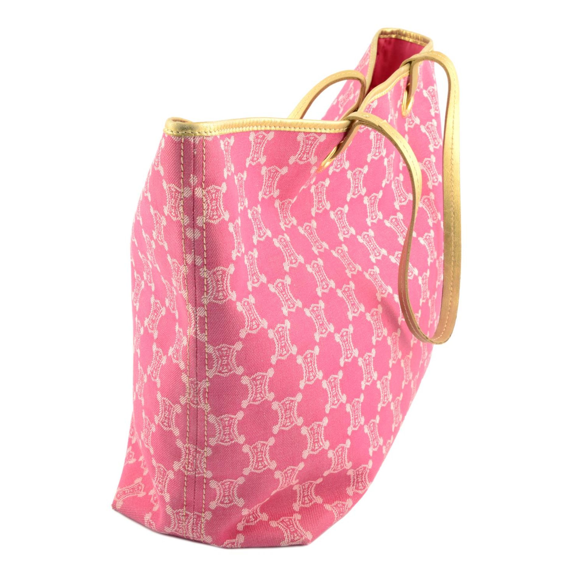 CÉLINE - a pink denim Macadam tote. - Bild 3 aus 6