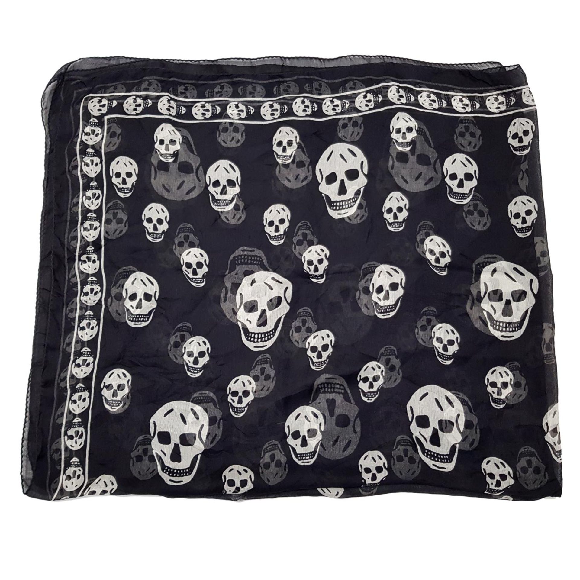 ALEXANDER MCQUEEN - a silk chiffon skull scarf. - Bild 2 aus 2