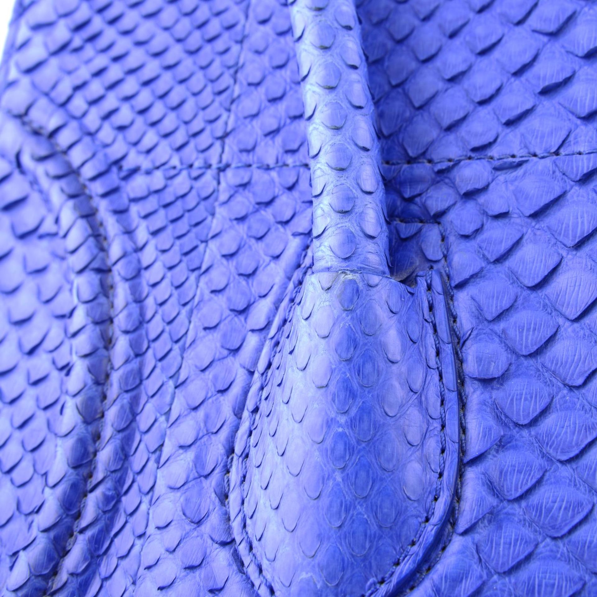 CÉLINE - a blue python skin Phantom handbag. - Image 6 of 9