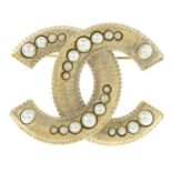 CHANEL - a brooch.