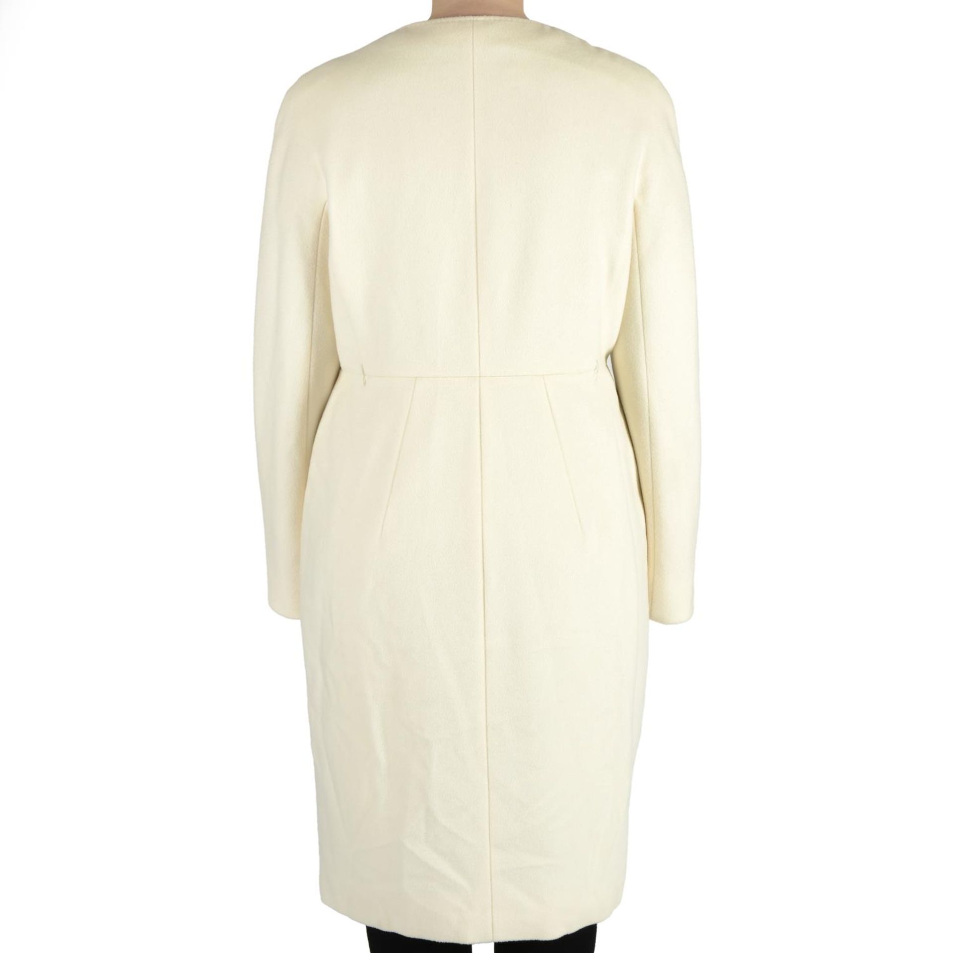 MAX MARA - a ladies coat, a coney fur gilet and a pair of trousers. - Bild 3 aus 5