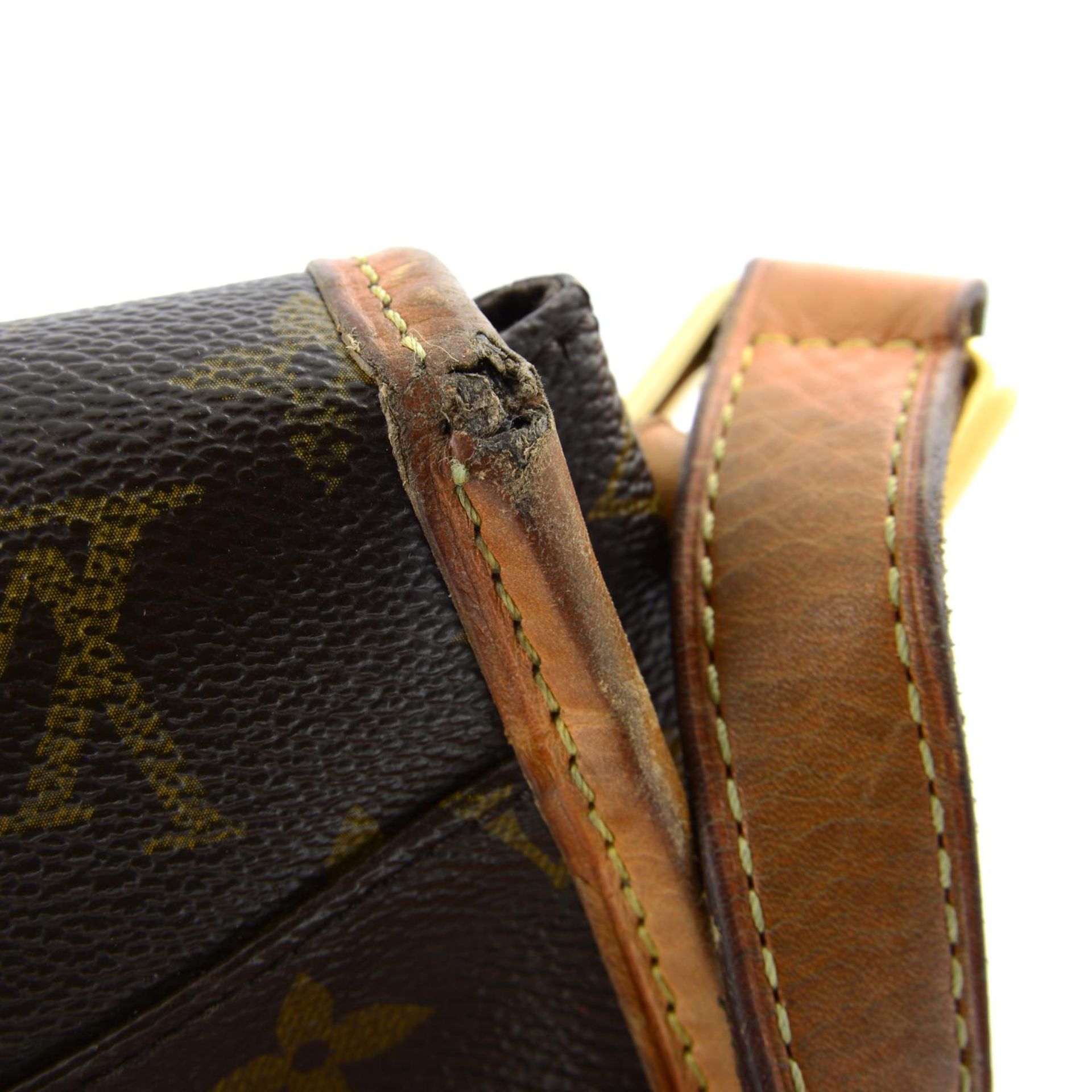 LOUIS VUITTON - a Monogram Menilmontant MM handbag. - Bild 6 aus 8