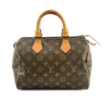 LOUIS VUITTON - a Monogram Speedy 25 handbag.