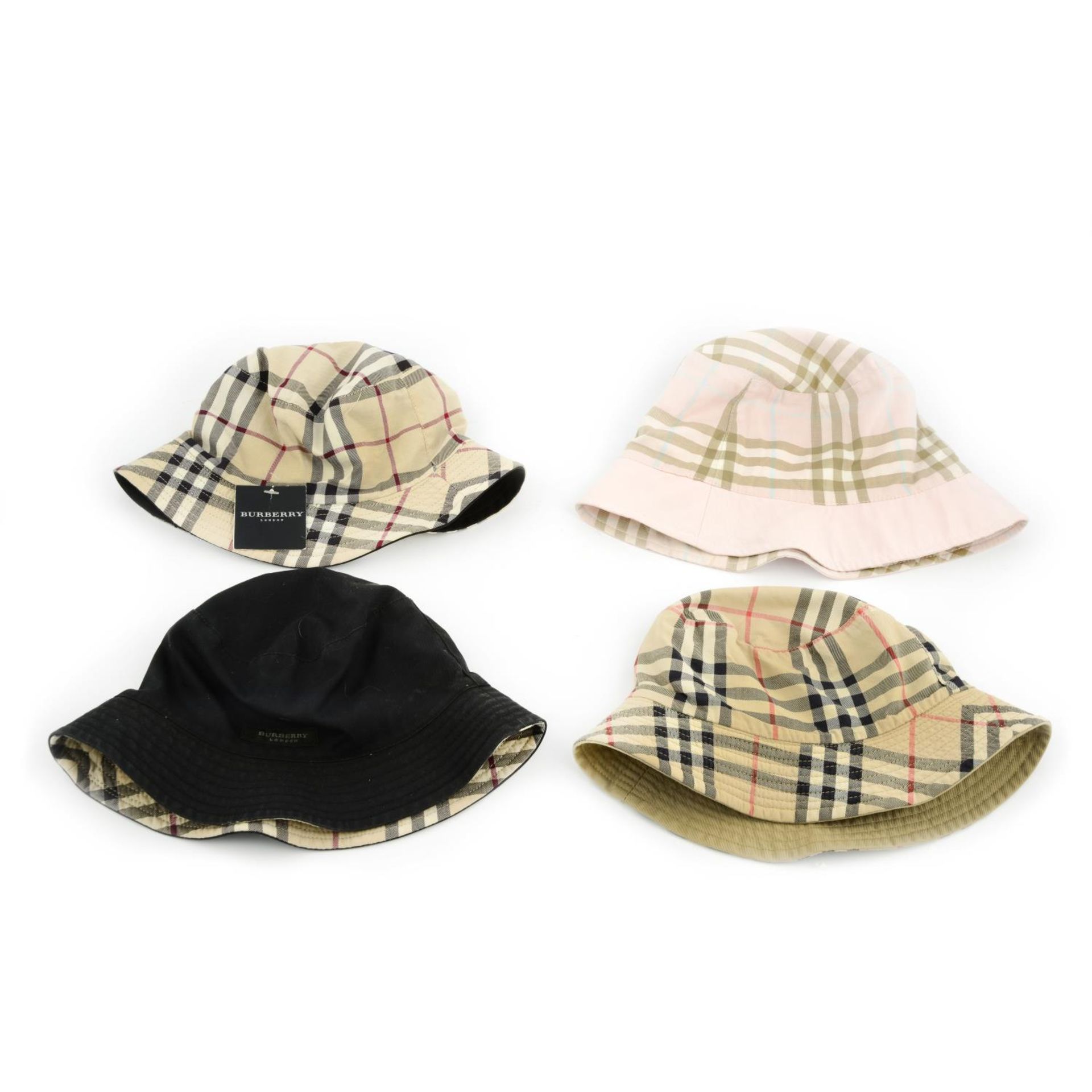 BURBERRY - four reversible bucket hats. - Bild 3 aus 3