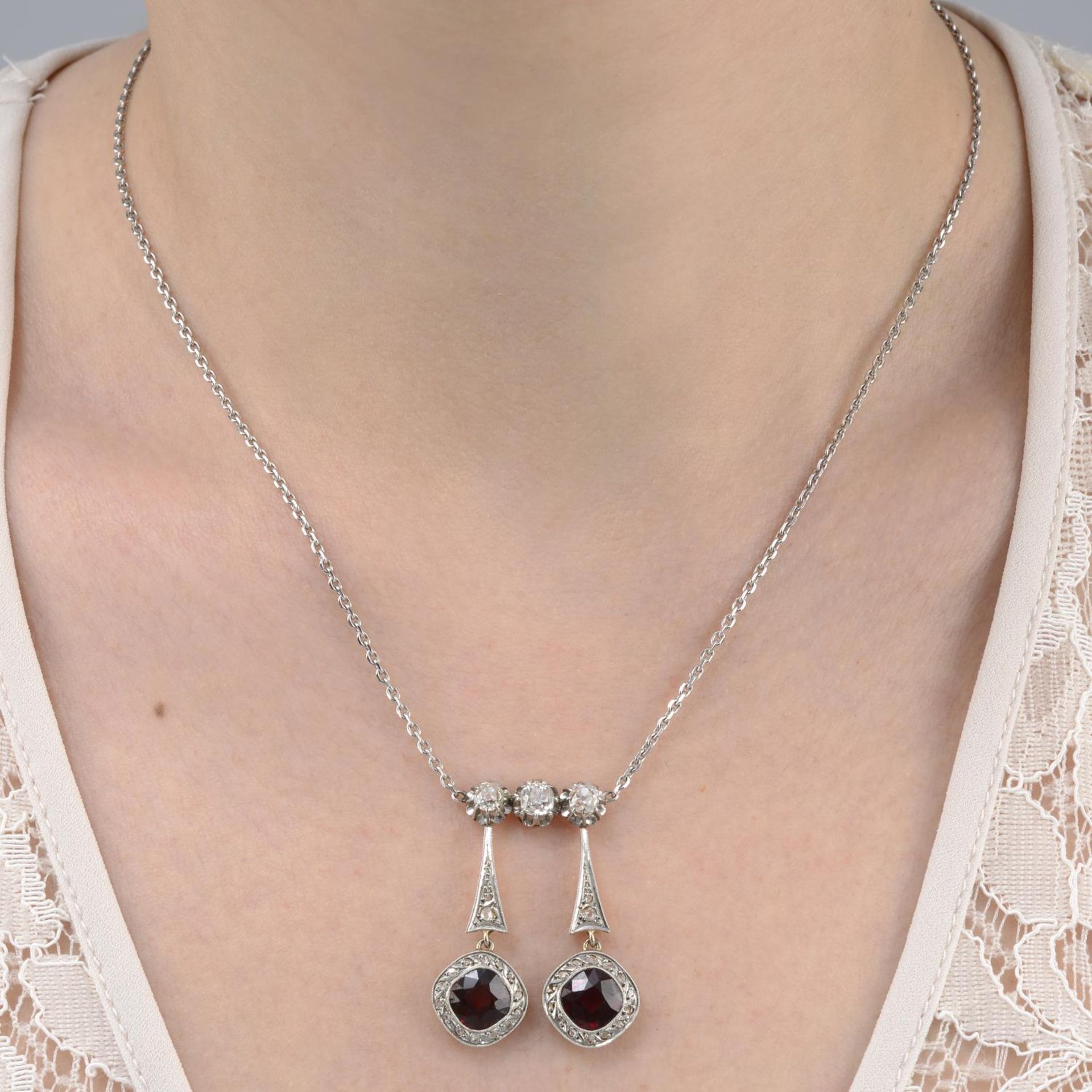 A vari-cut diamond and garnet negligee pendant, - Bild 5 aus 5