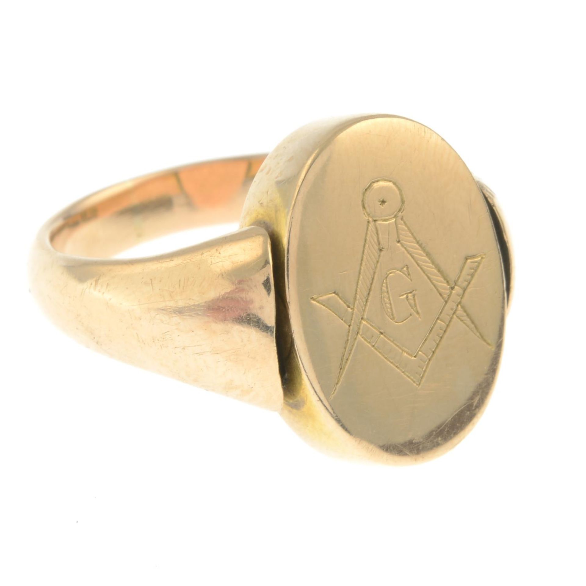 An early 20th century 18ct gold swivel ring, - Image 2 of 4