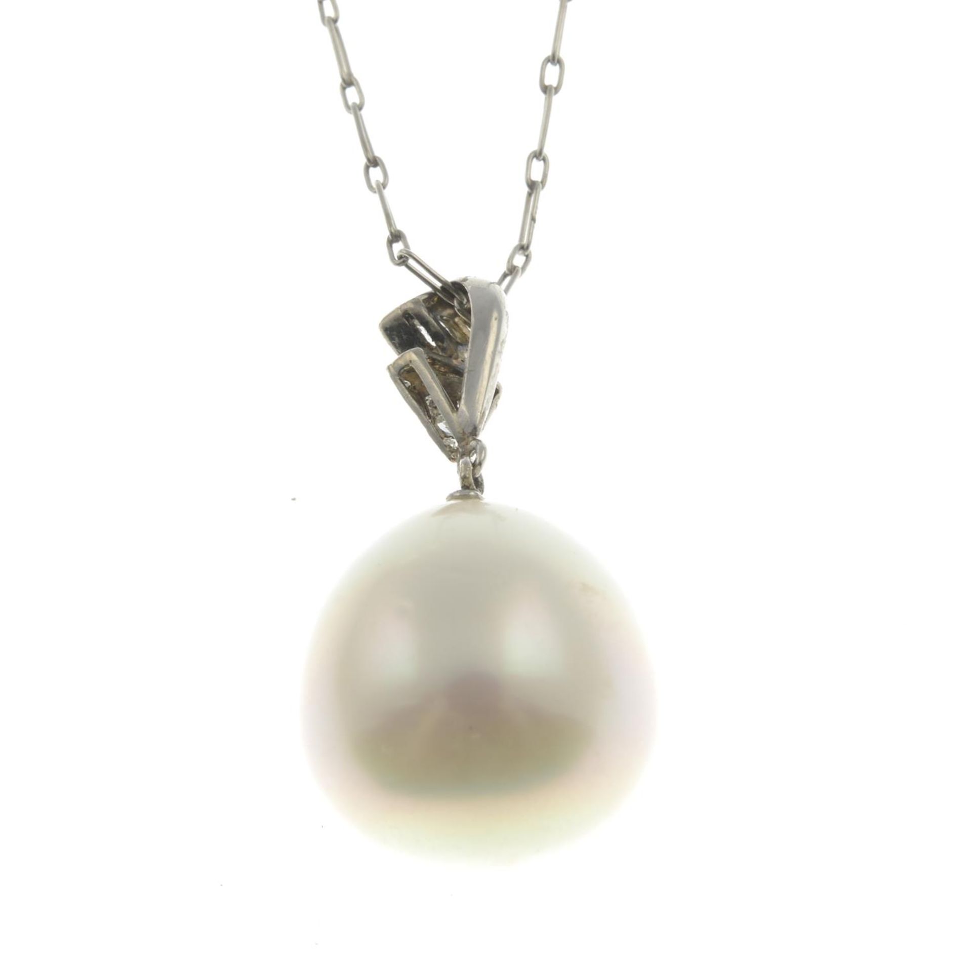 A cultured pearl pendant, - Bild 2 aus 2