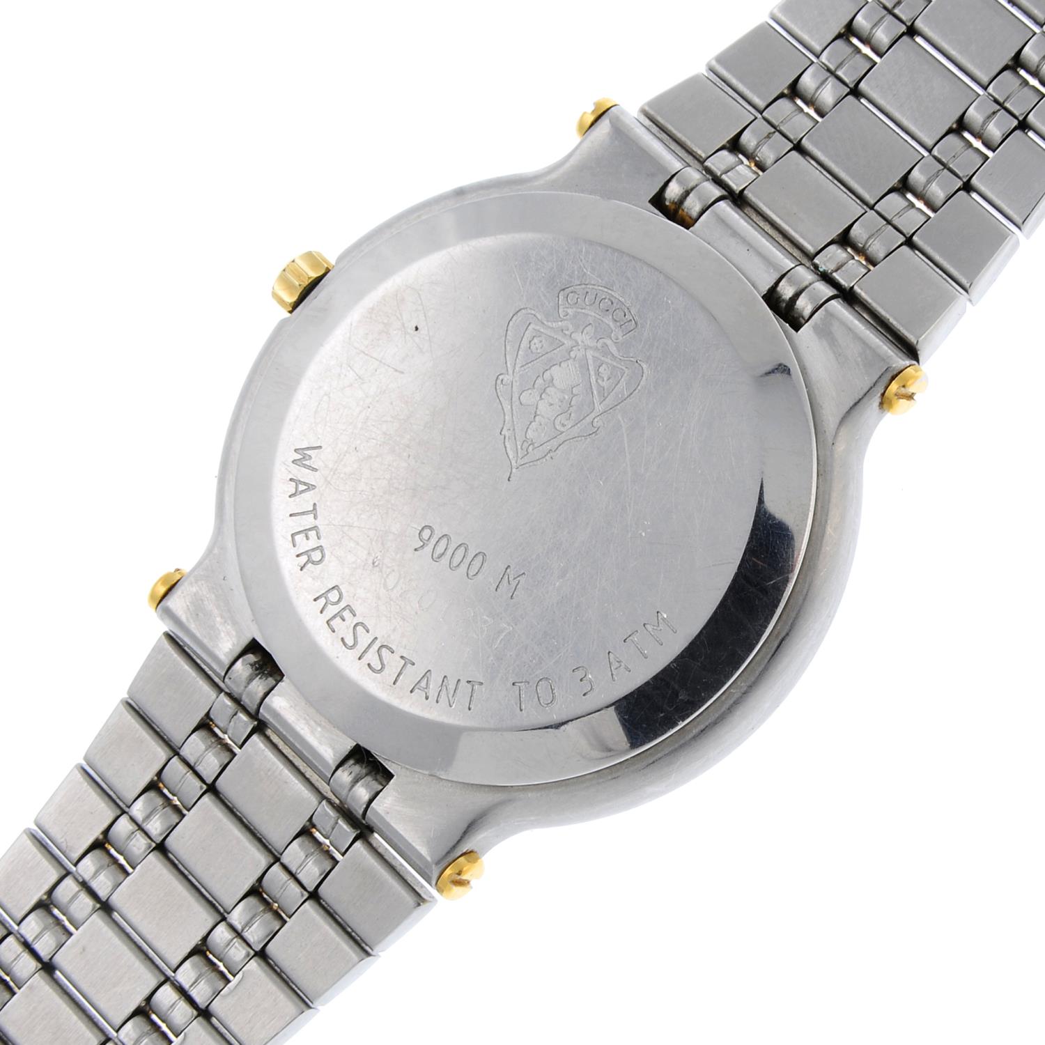 GUCCI - a gentleman's 9000M bracelet watch. - Image 4 of 5