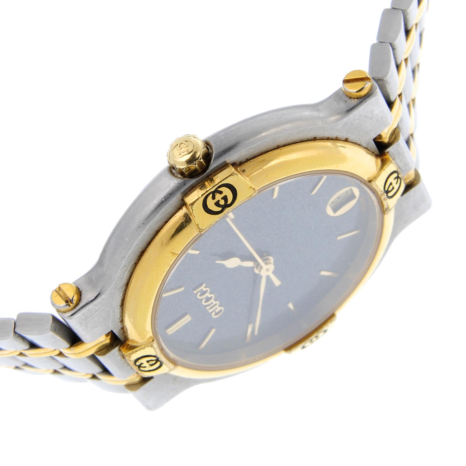GUCCI - a gentleman's 9000M bracelet watch. - Image 3 of 5