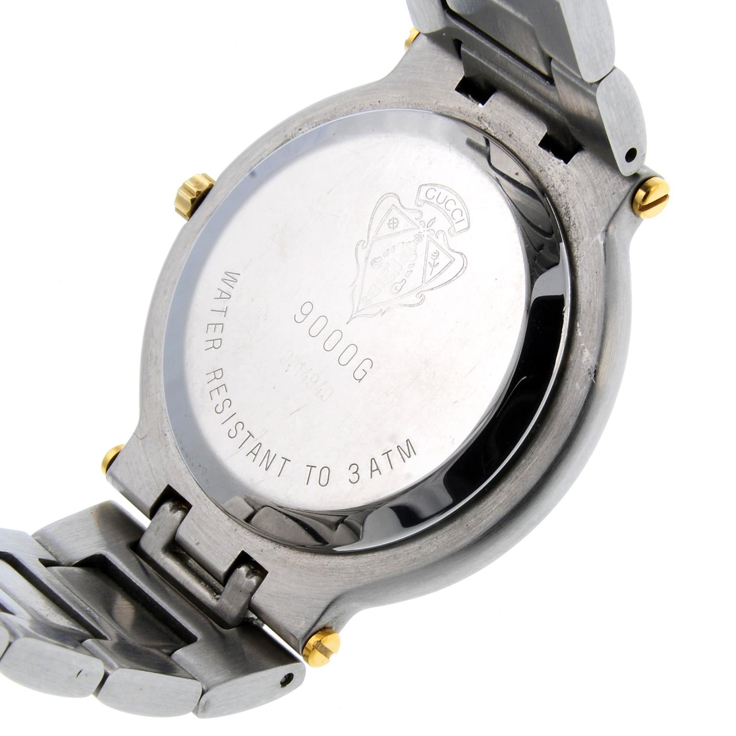 GUCCI - a mid-size 9000G bracelet watch. - Image 4 of 4