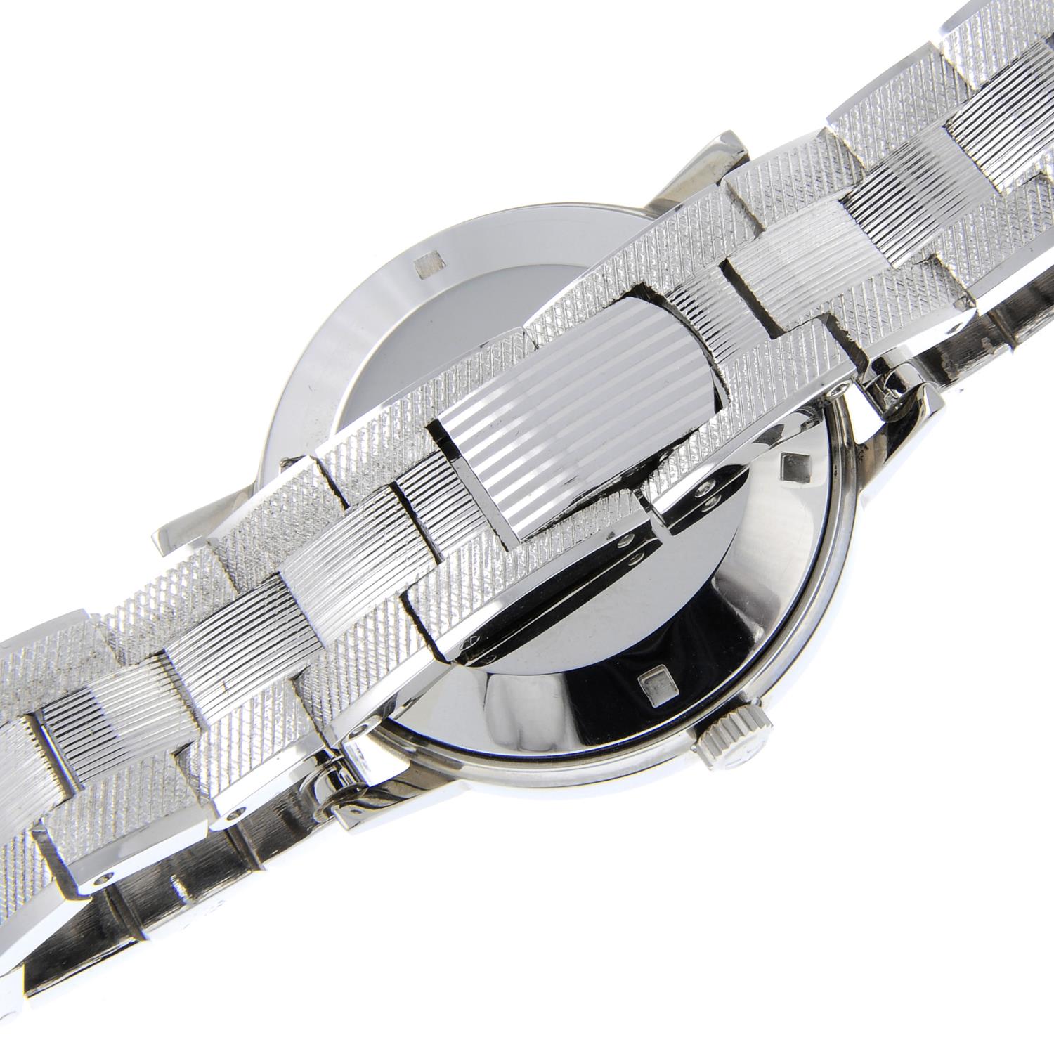 ZENITH - a gentleman's Victorious bracelet watch. - Image 2 of 4