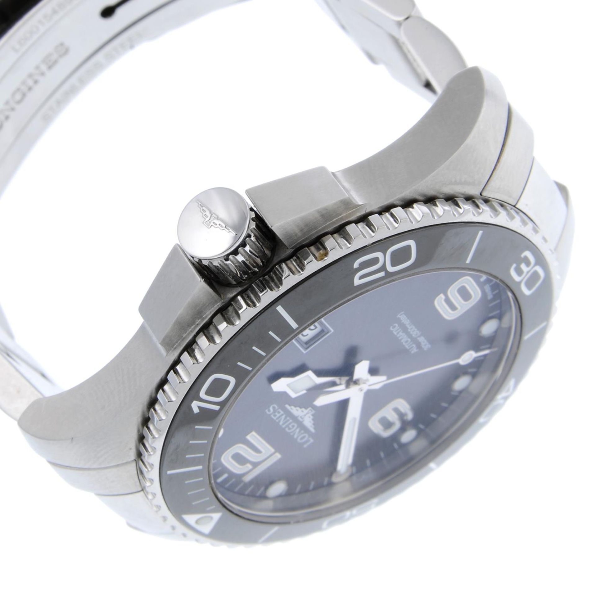 LONGINES - a gentleman's Hydro Conquest bracelet watch. - Image 3 of 4
