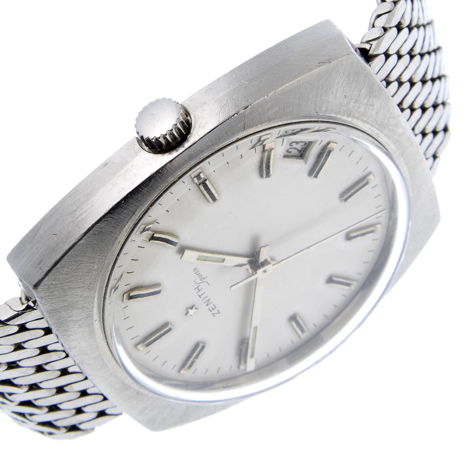 ZENITH - a gentleman's Sporto bracelet watch. - Image 3 of 4